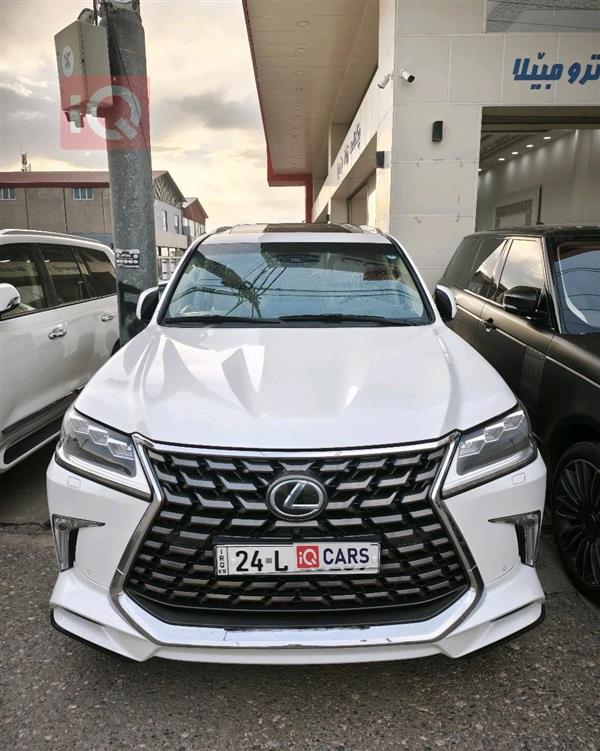 Lexus LX 2016 for sale in Iraq - Duhok